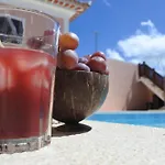 Vila Quintinha Do Alvaro - House