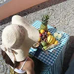 Vila Quintinha Do Alvaro - House