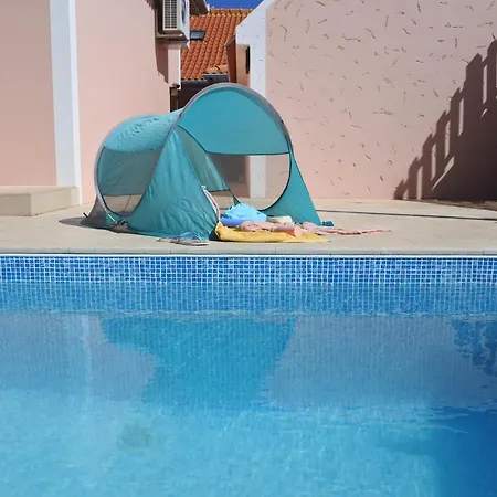 Quintinha Do Alvaro - House