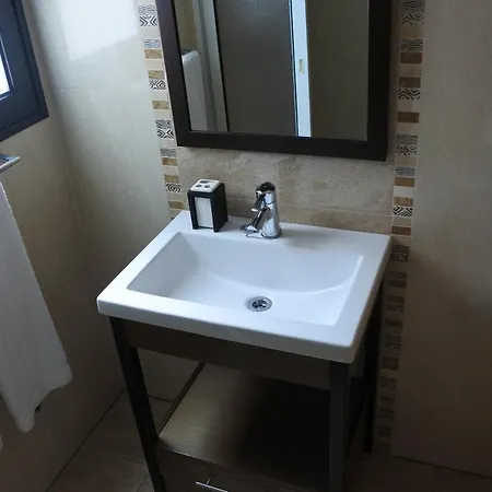 Quintinha Do Alvaro - House Villa Santana (Madeira)