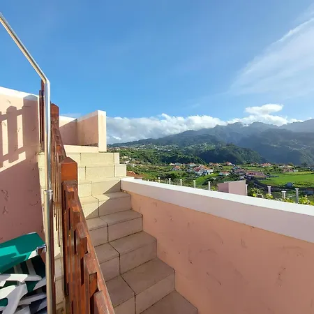 Quintinha Do Alvaro - House