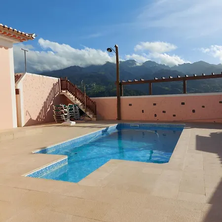 Quintinha Do Alvaro - House Santana (Madeira)