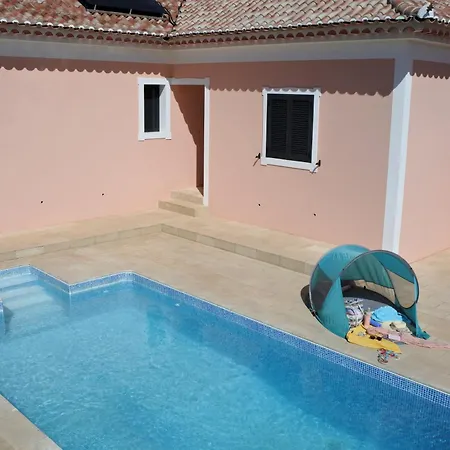 Quintinha Do Alvaro - House