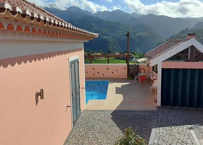 Quintinha Do Alvaro - House * 桑塔纳