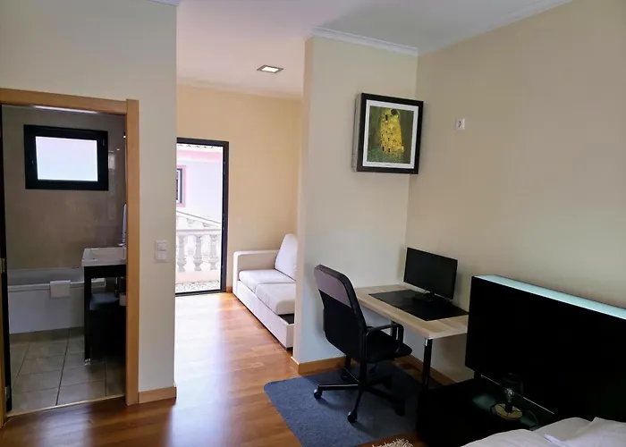 Quintinha Do Alvaro - House * 桑塔纳