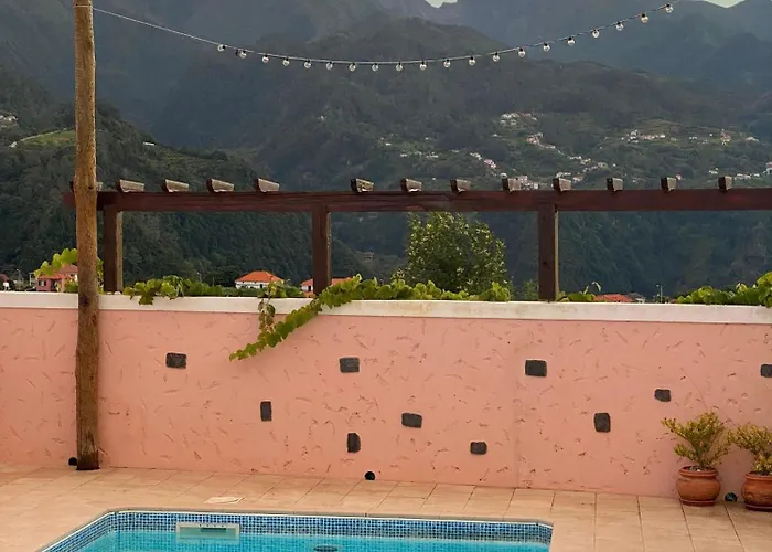 Quintinha Do Alvaro - House *