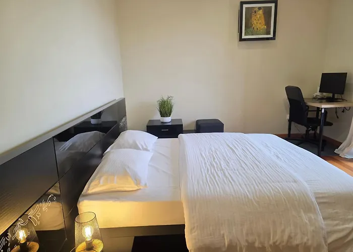 别墅 Quintinha Do Alvaro - House 桑塔纳