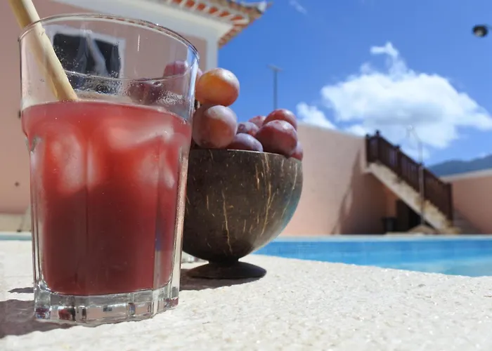 Willa Quintinha Do Alvaro - House