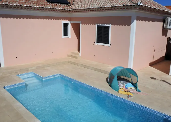 Quintinha Do Alvaro - House